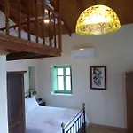Alkyon Seaside Apartment