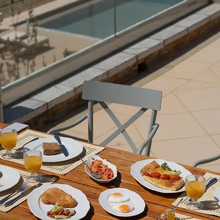 Alkyon Seaside Apartman Néon Oítilon